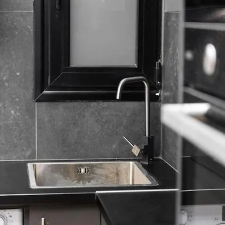 The Modern Flat 25